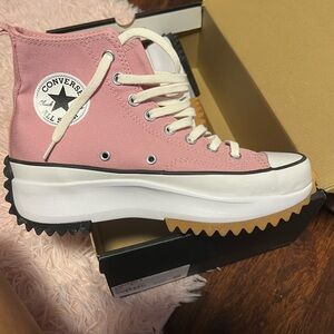 Pink platform converse
